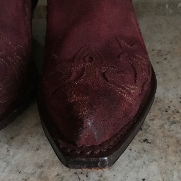 Sendra Suede Embroidered Western Cowboy Boots - Picture 5 of 16